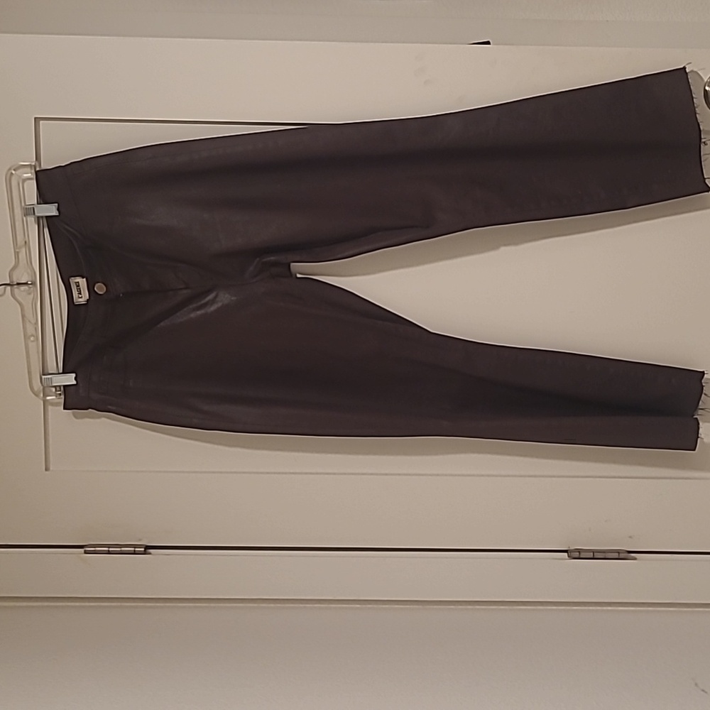 Woman's Pants/Jeans